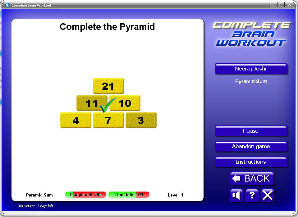 Detailed game interface of Pyramid Sum